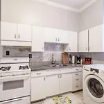 Charming Midtown Memphis 1Br